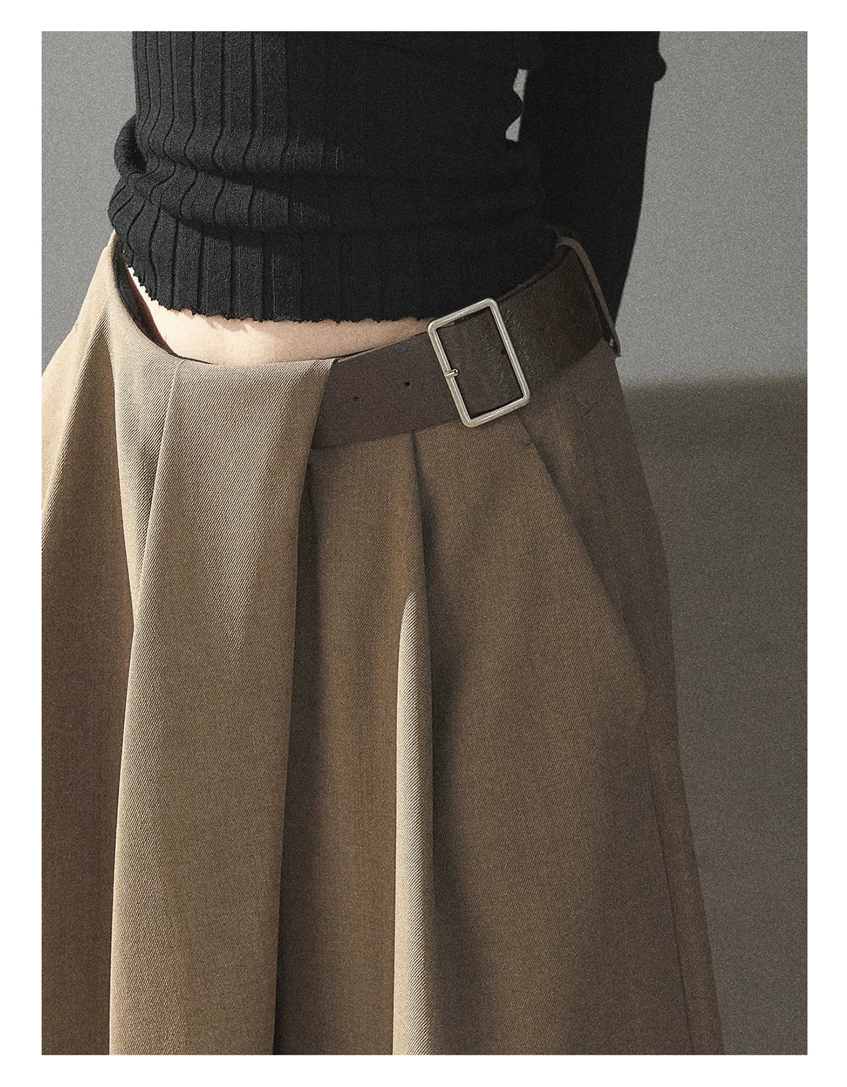AOMALM - "A Touch of Autumn" Loose Relaxed Balloon Wide-Leg Pants With Belt (Dusty Taupe Brown / Quiet Black)