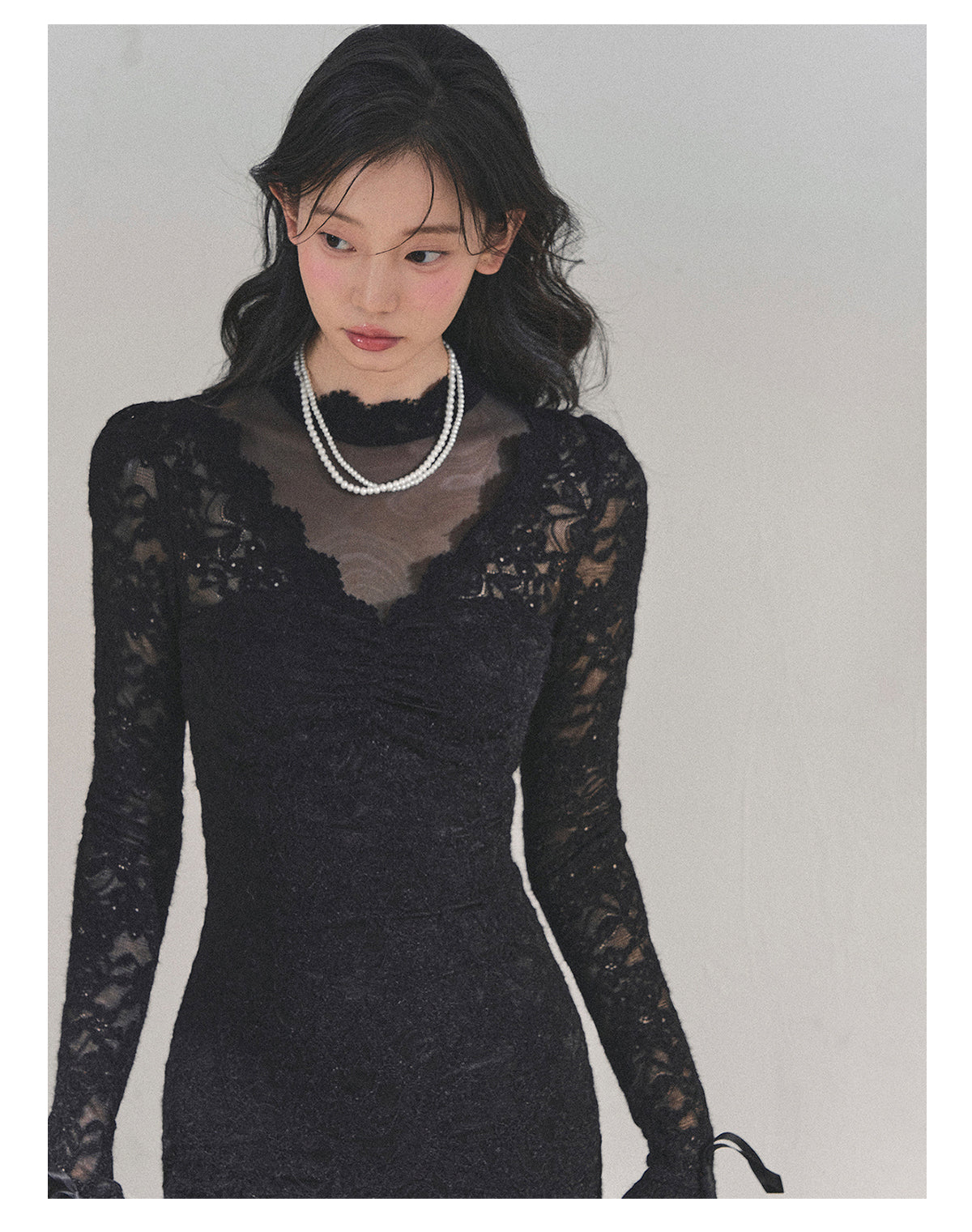 少也眼 “The Moment of the Full Moon" French Lace Winter Dress - Black 845613