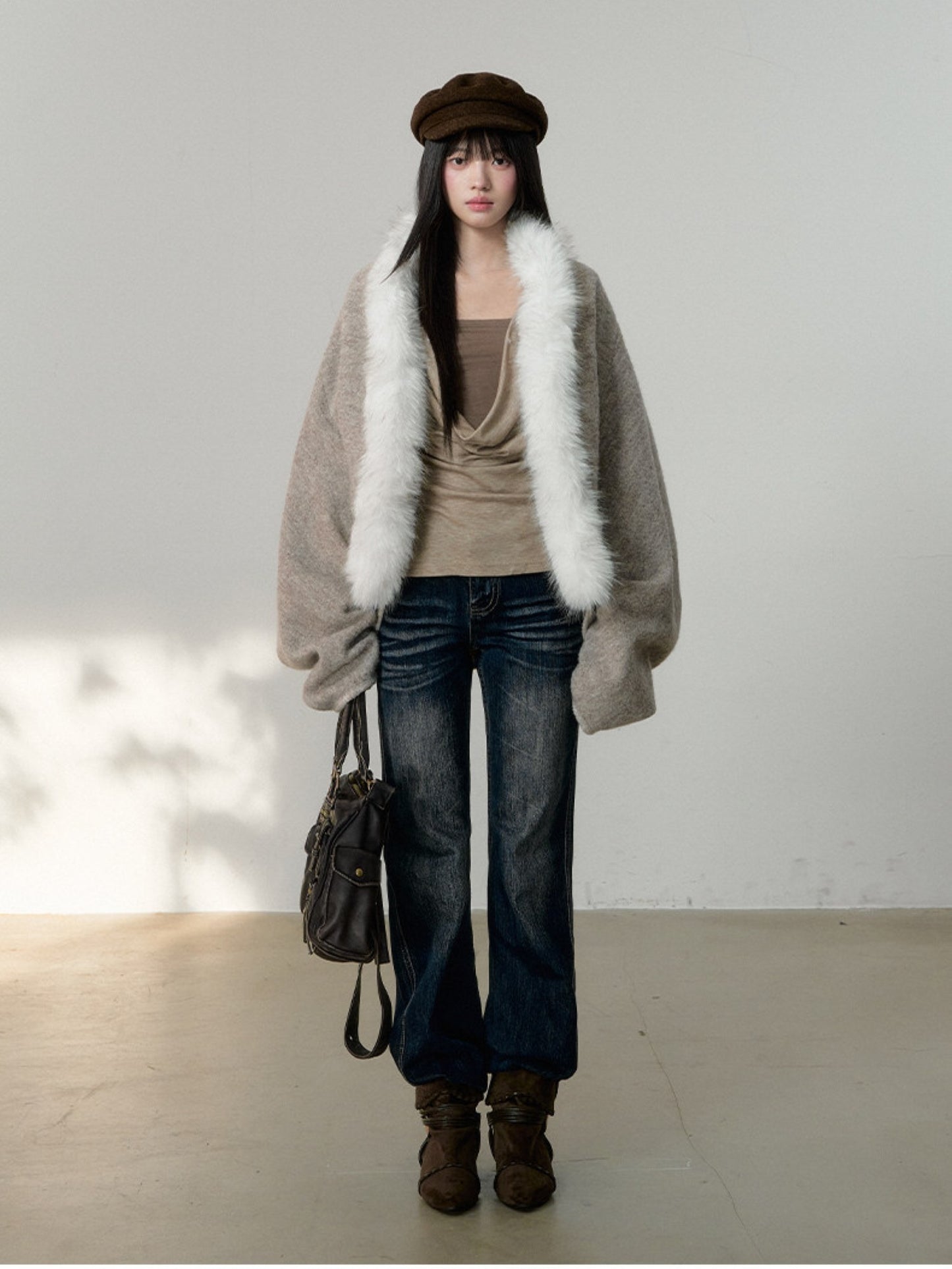 Soote Season - Lazy Cocoon Faux Fur Collar Batwing Wool Coat