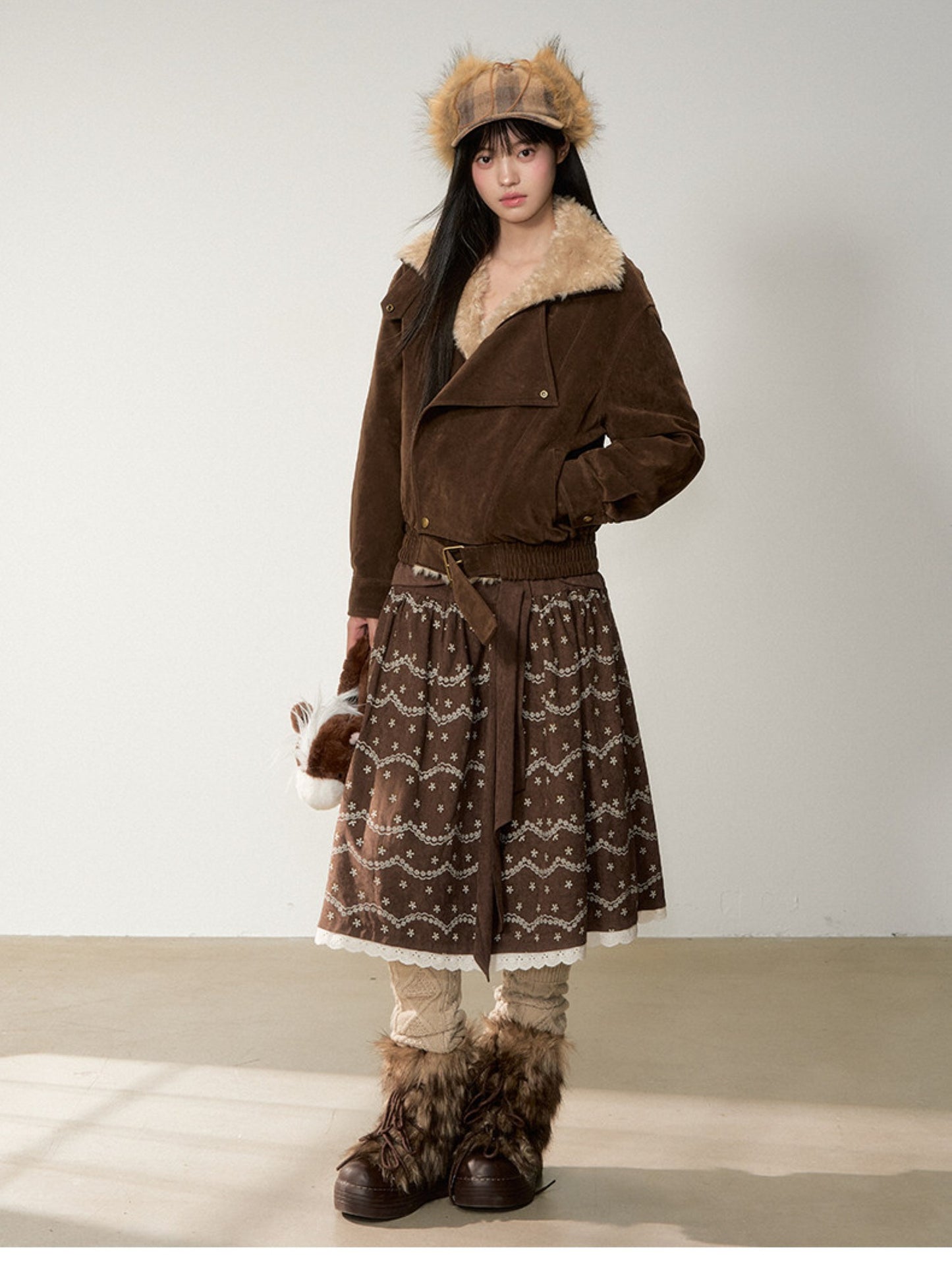Soote Season - “Melard Mood” Retro Faux Suede Shearling-Trim Biker Jacket - Deep Roast Brown