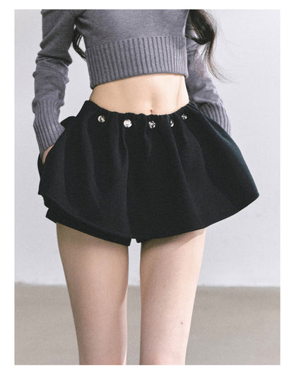 少也眼 "Wild Model-Leg Aura" Woolen Flared Mini Skirt - Black 1483645