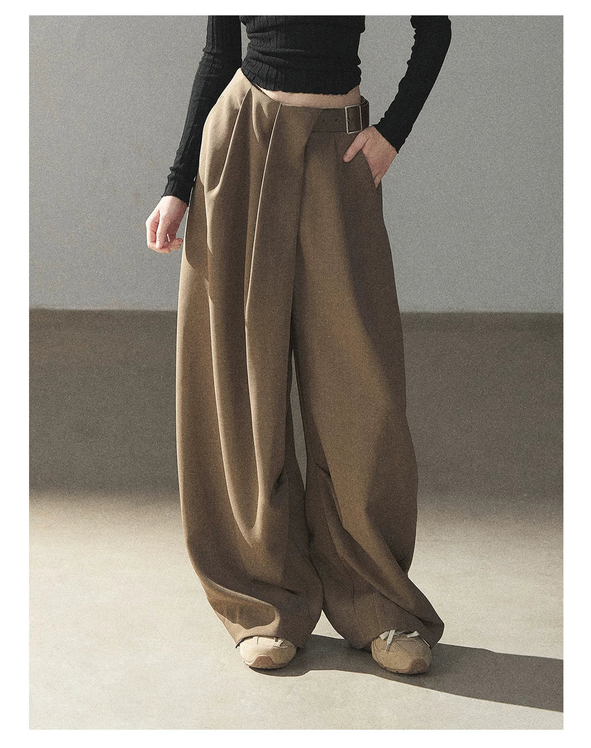 AOMALM - "A Touch of Autumn" Loose Relaxed Balloon Wide-Leg Pants With Belt (Dusty Taupe Brown / Quiet Black)