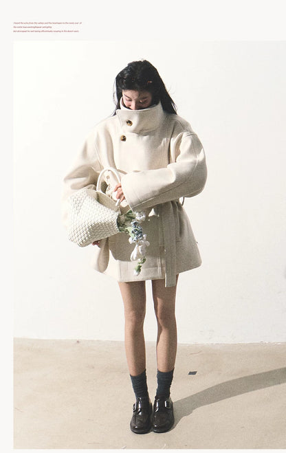 OAKMOO/ "A Touch of Soft Clouds" Fragrant White Wool-Blend Belted Short Coat