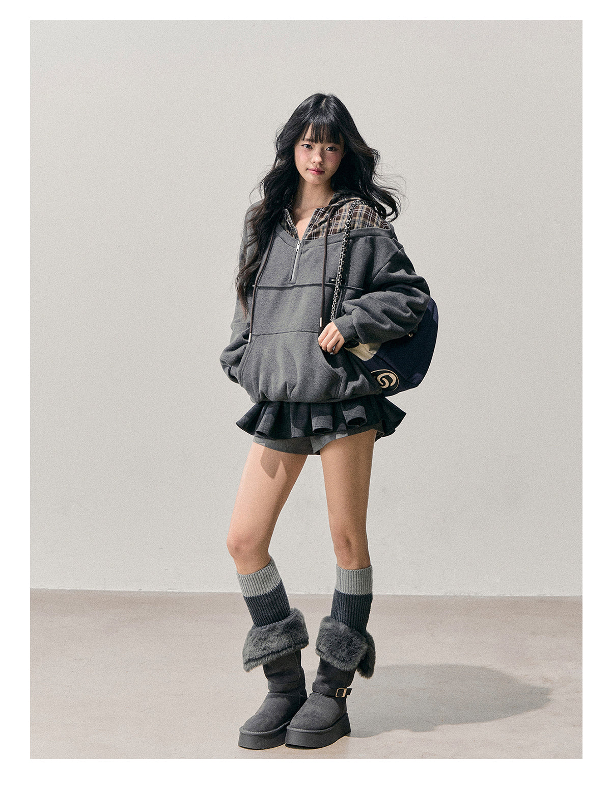 少也眼 “Silent Density” Two-in-One Plaid Hoodie Sweatshirt
