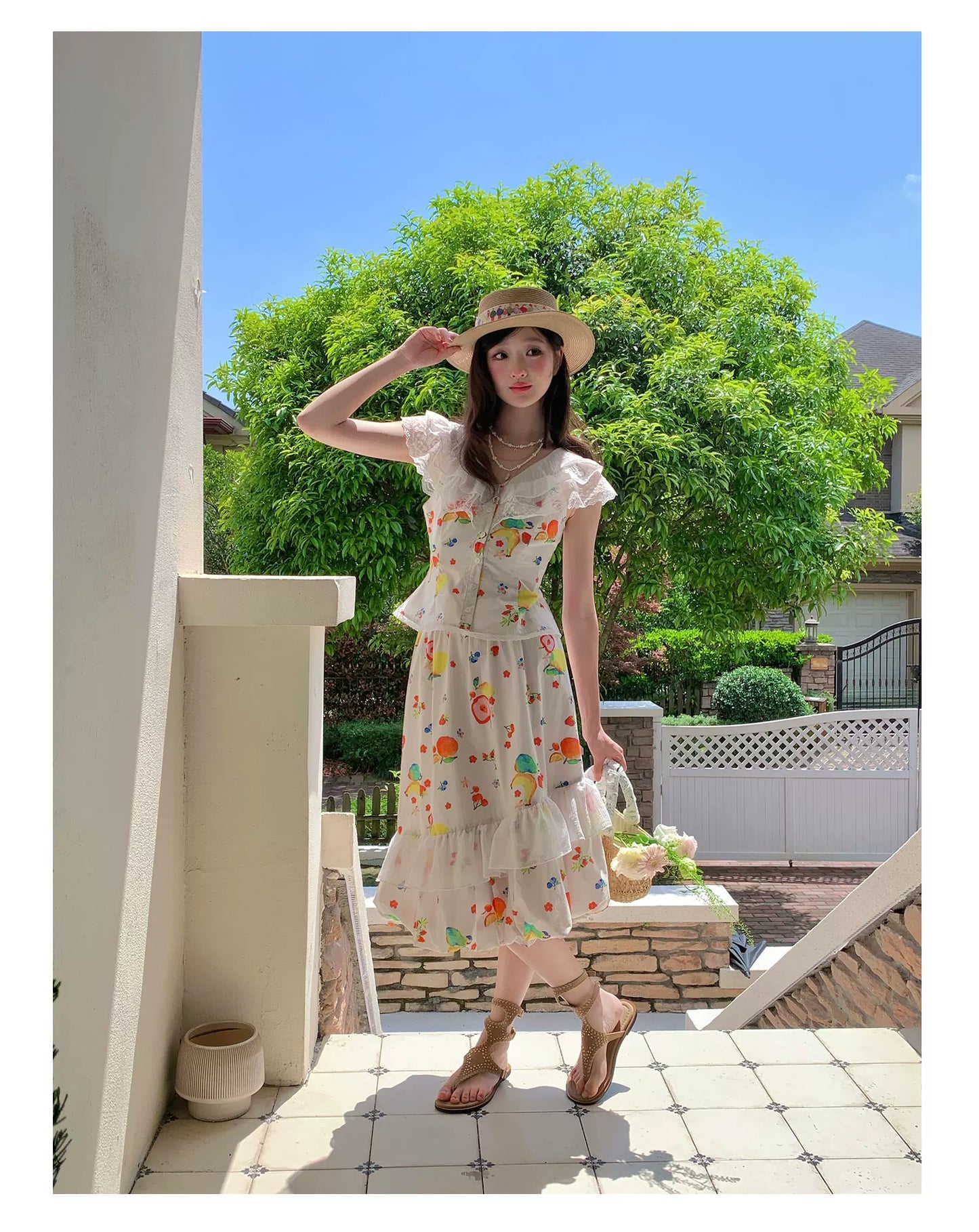 “Honeyfruit Summer Breeze” Beige Printed Skirt Set