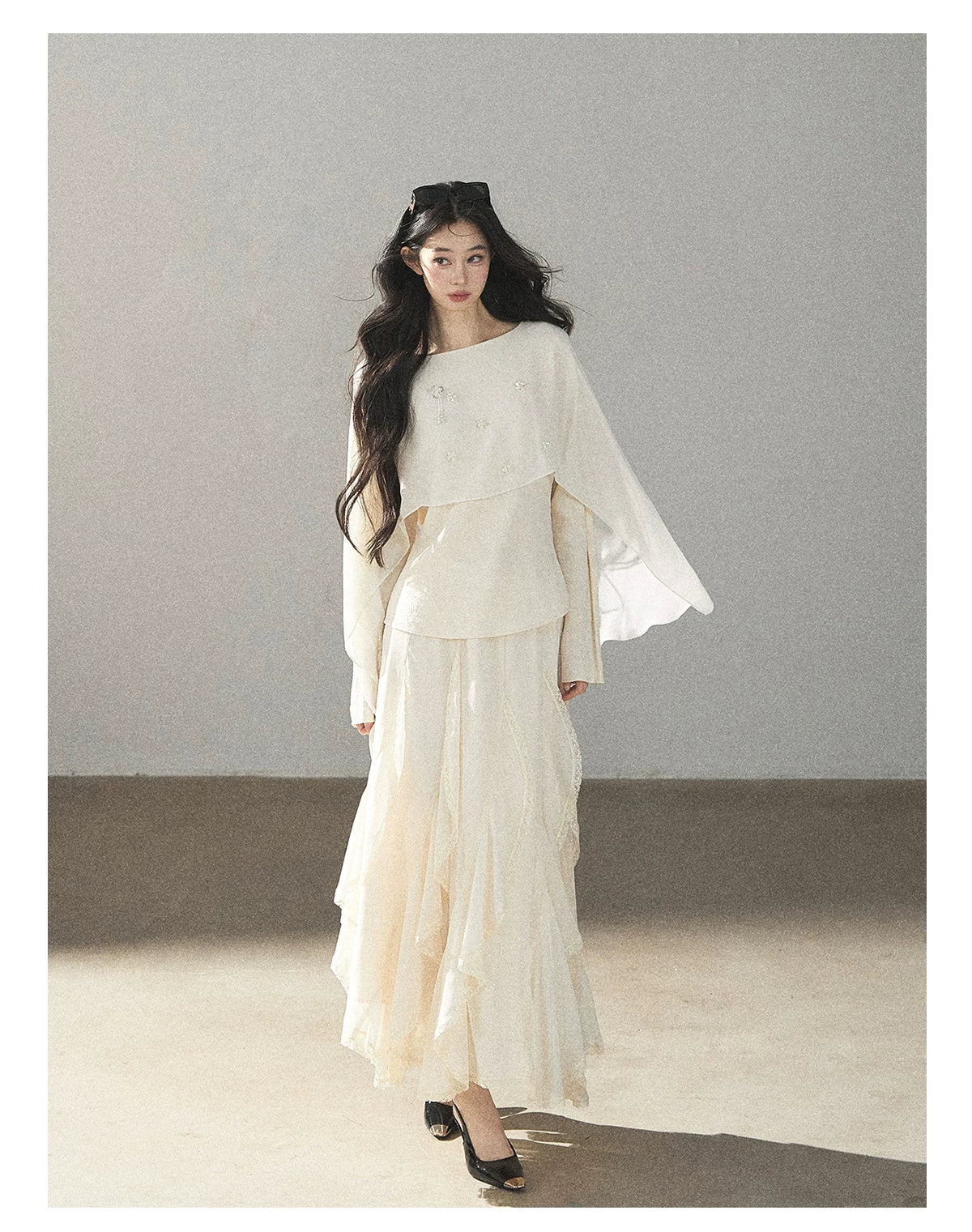 AOMALM - Layered Chiffon Shawl Top with Floral Detail