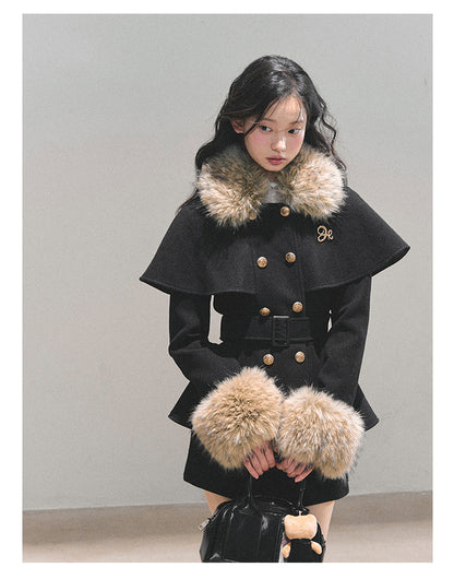 少也眼 “Snowlit Reverie” French Winter Cape Set 855452