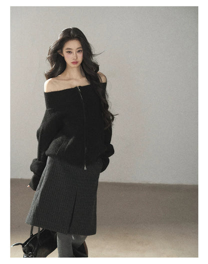 AOMALM - Rich Black Wool-Blend Pleated A-Line Midi Skirt