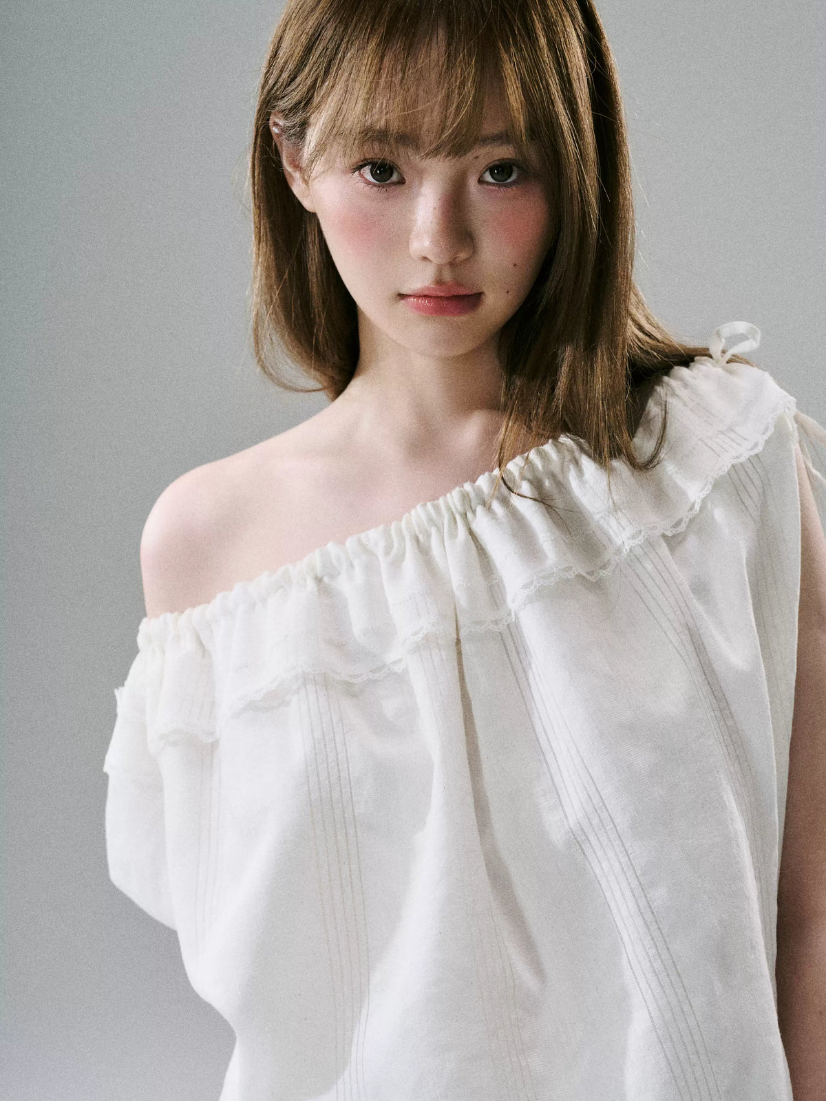 LOST FOREST - Natural Linen-Blend Drawstring Shoulder Top