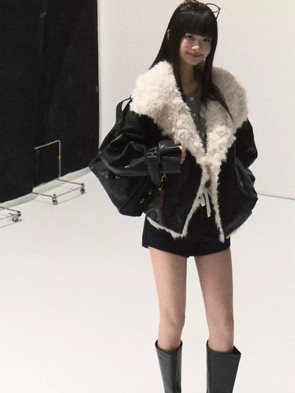 OAKMOO/ Cropped Faux Leather Shearling-Collar Jacket (Rich Black / Hazelnut Khaki)