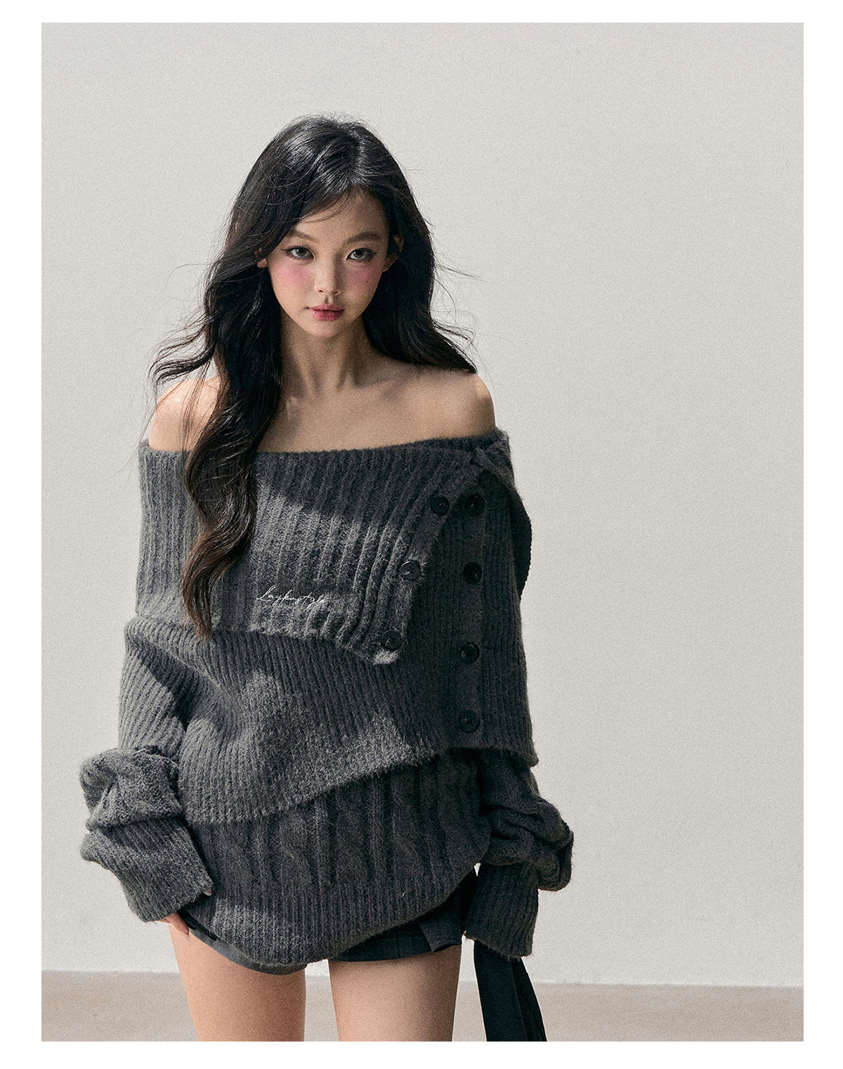 少也眼 “Falling Awake” Off-Shoulder Korean Knit Two-Piece Top with Shawl 9465
