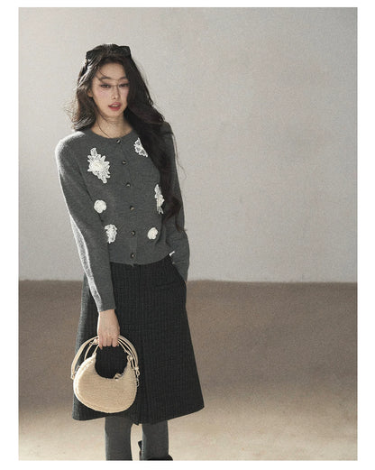 AOMALM - Paris Gray 3D Flower Knit Cardigan