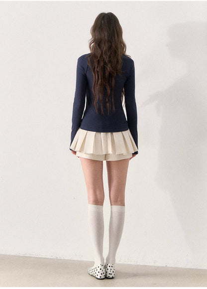 [TMMG] “Leg-Lengthening Essential” — Sweet Cream Pleated Mini Skirt