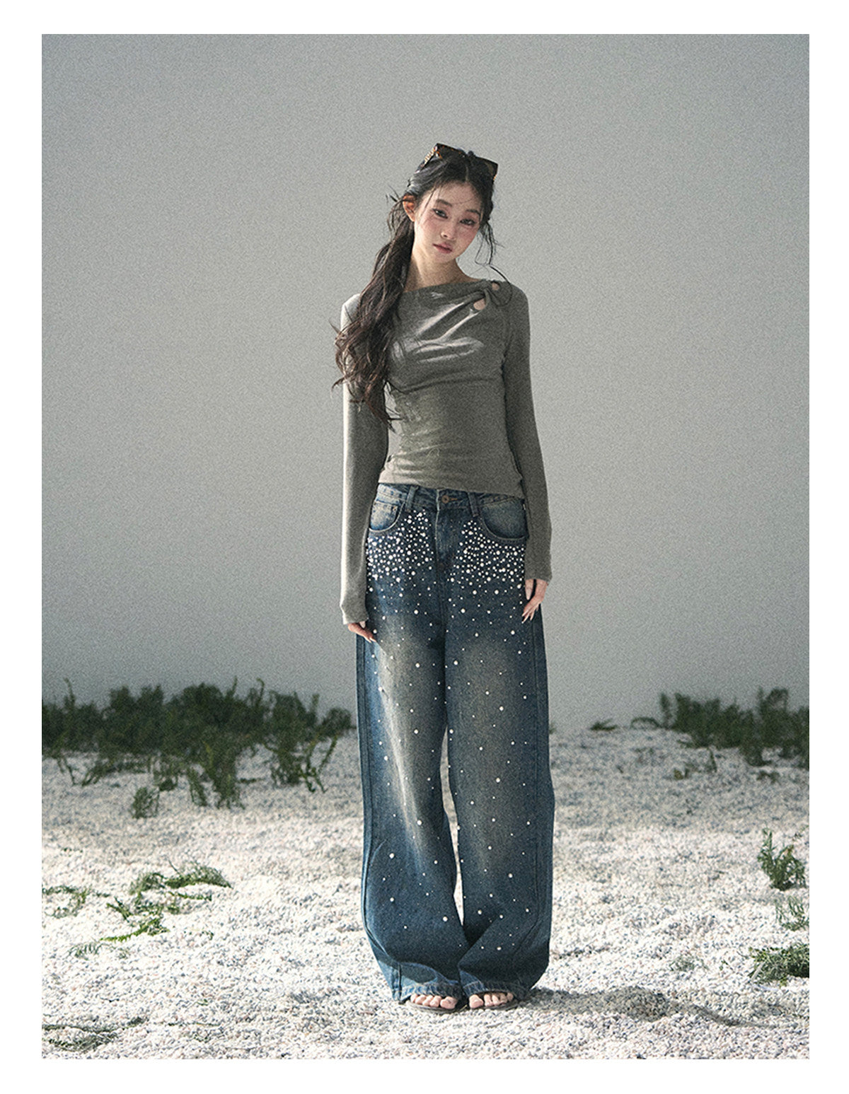 “Silent Verse” Ash Gray Asymmetrical Twist Top