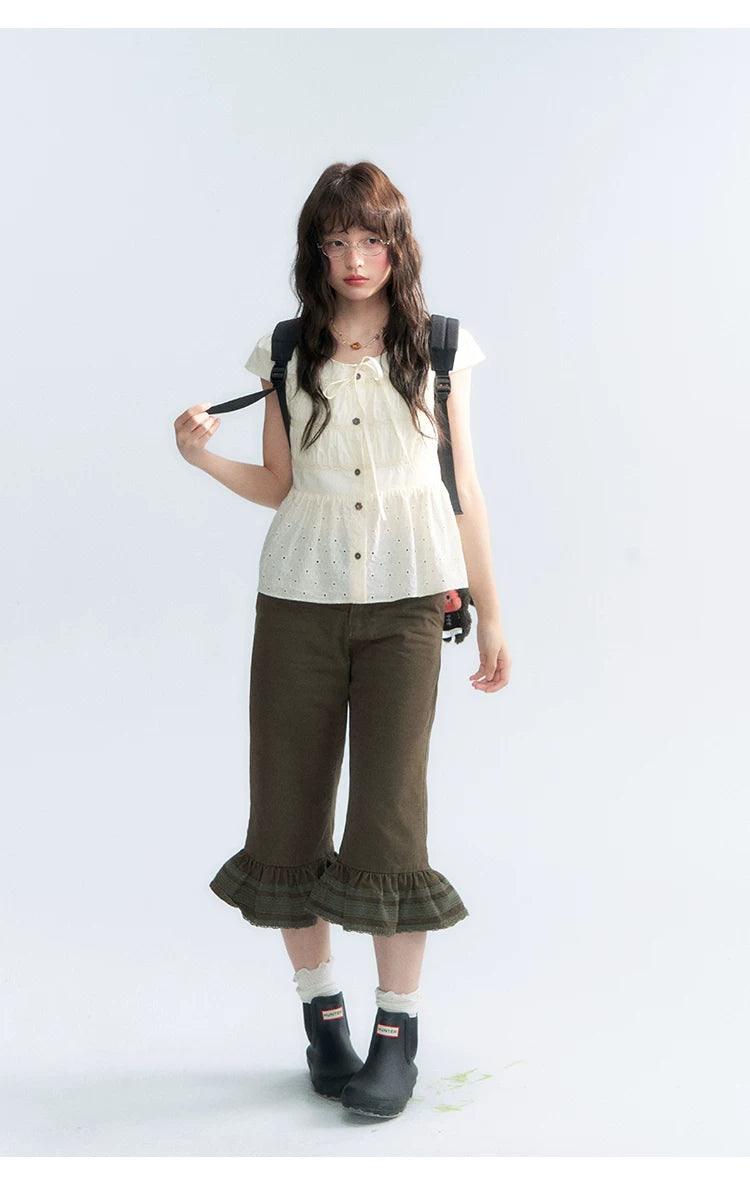 "Vintage Ribbon" Beige Bow Tie Lace Trim Blouse