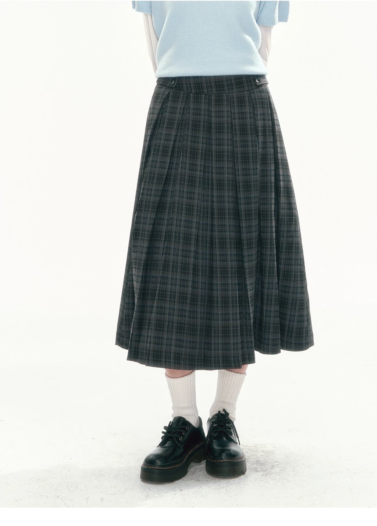 [CAN] Navy Plaid Pleated A-Line Midi Skirt