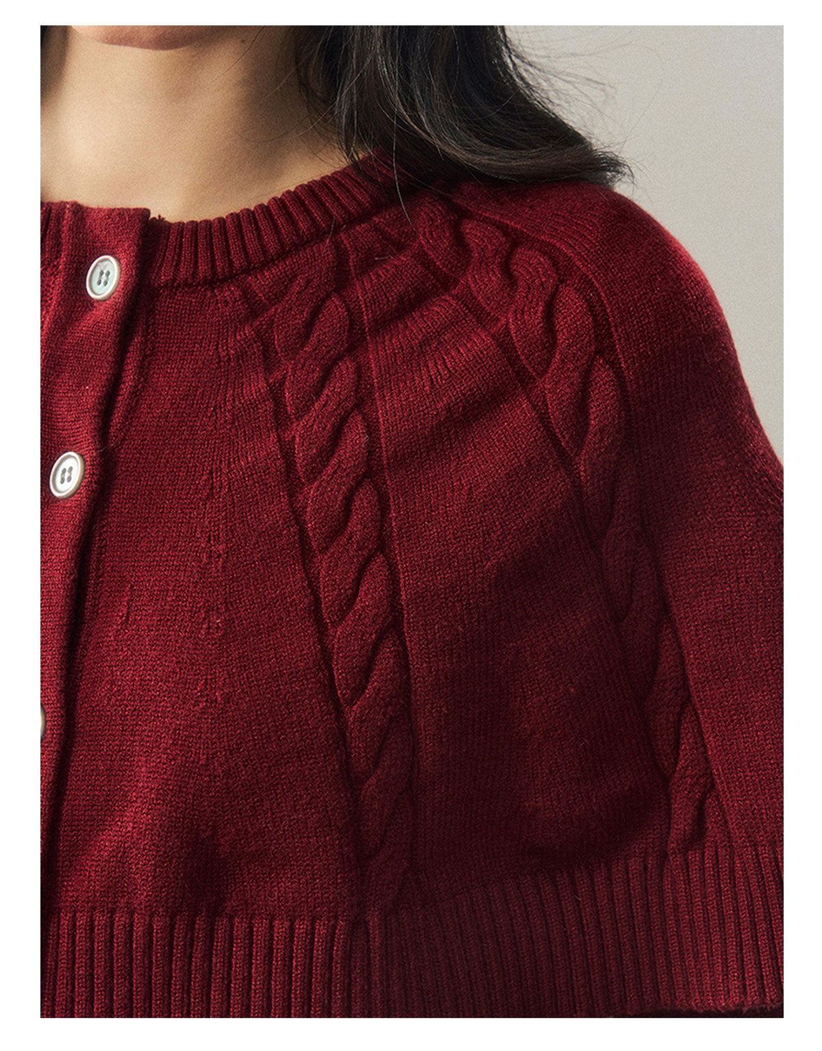 少也眼 "Miss Daisy" American Cable Knit Cape Sweater in Falu Red