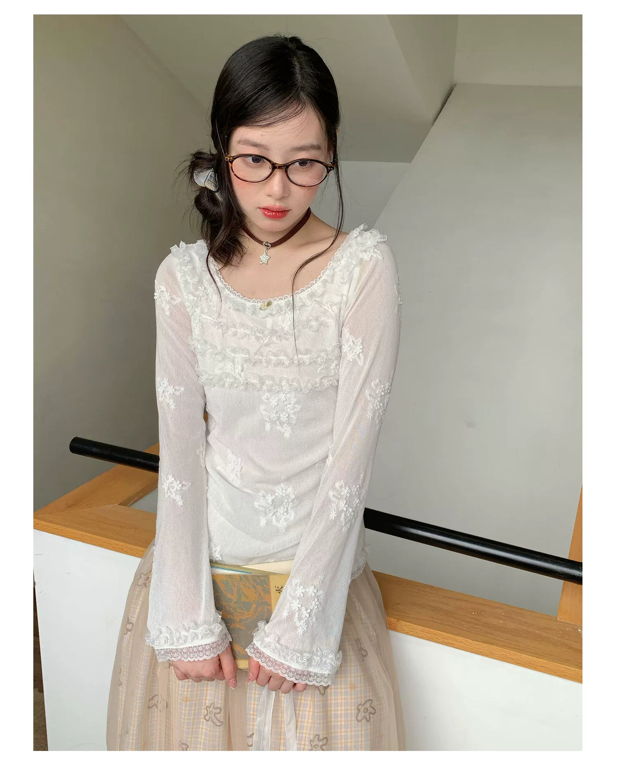 [RF] “Pearl Mist Reverie” White Lace-Trim Sheer Mesh Long-Sleeve Top