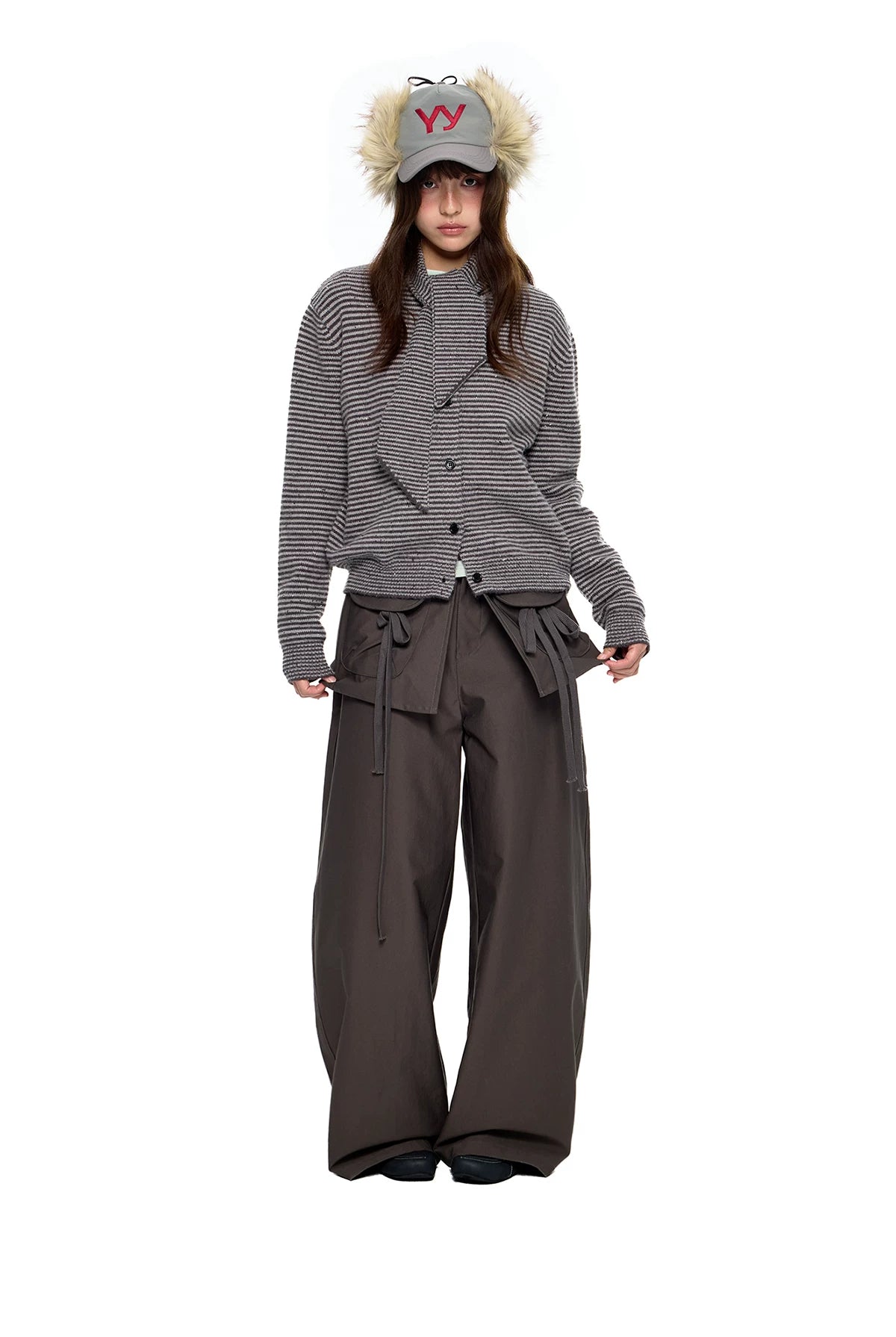 EZEK | Speckled Crew Neck Cardigan Sweater (Gray / Caramel)