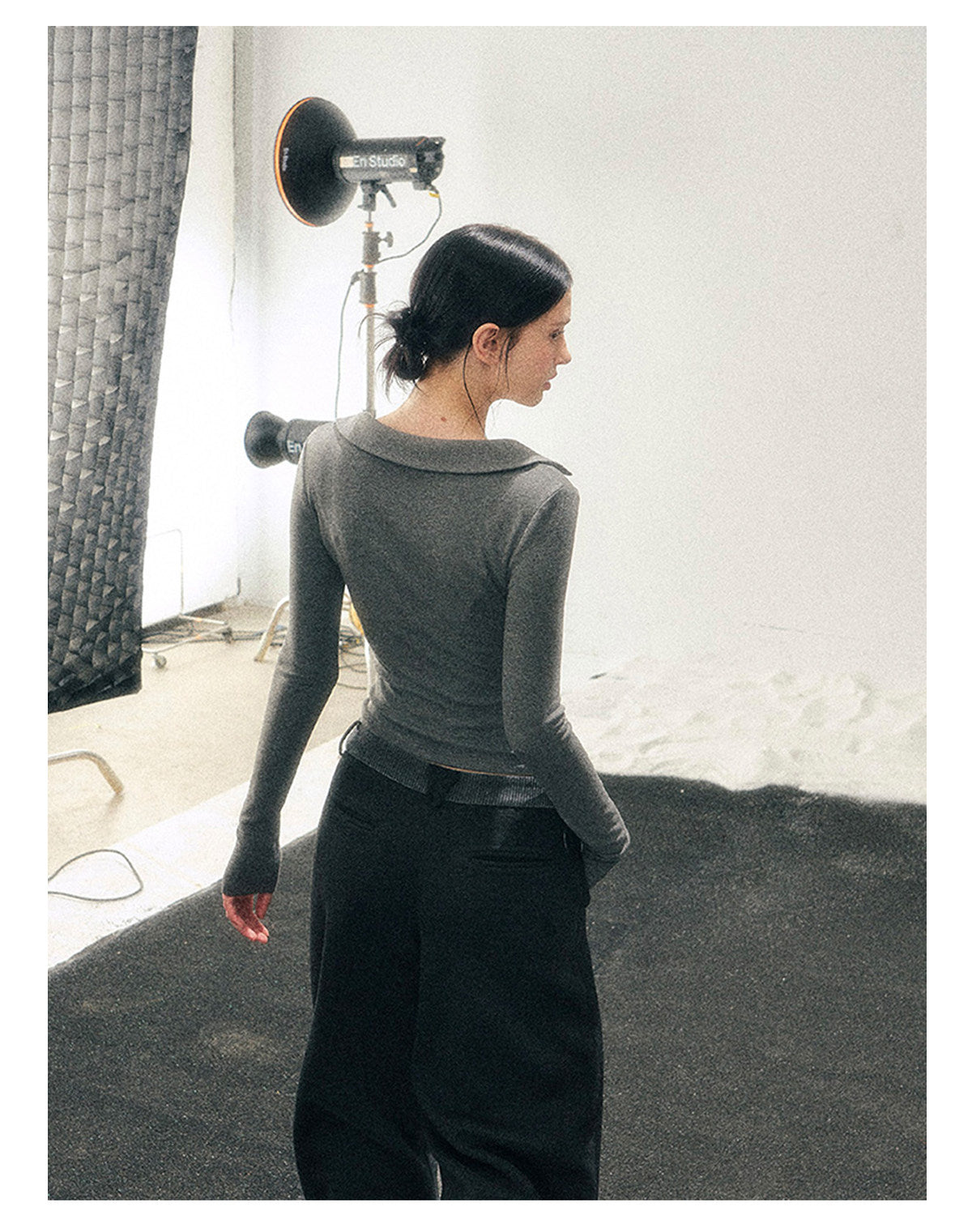 少也眼 “Silent Afterecho” Bow-Detail Top - Intellectual Gray