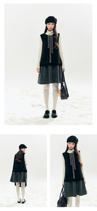 "Berlin Winter Chronicle" Black Polka Dot Capelet & Pinafore Dress Set
