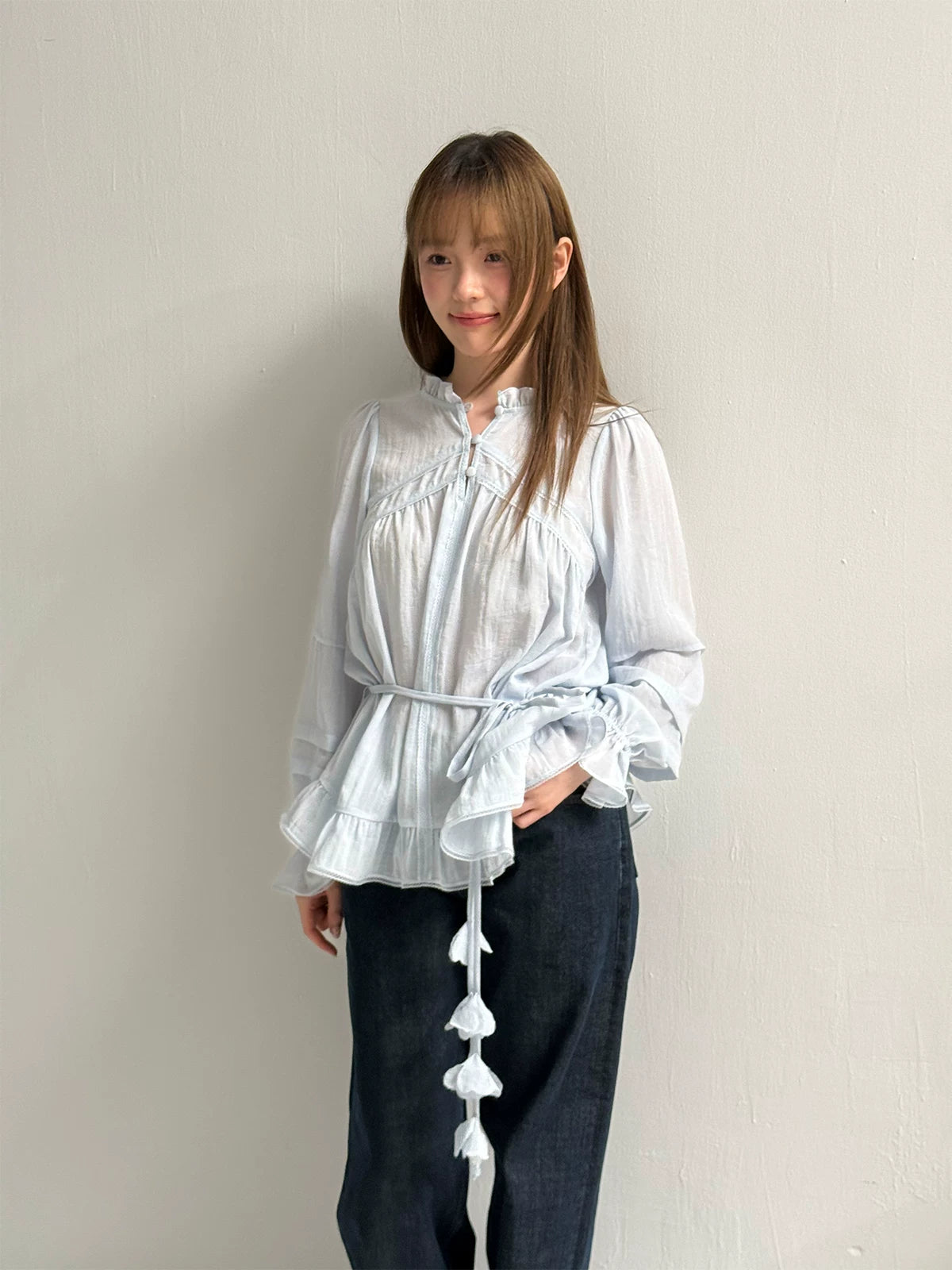LOST FOREST - Acetate Flower Belt Detail Relaxed Top (White / Blue)