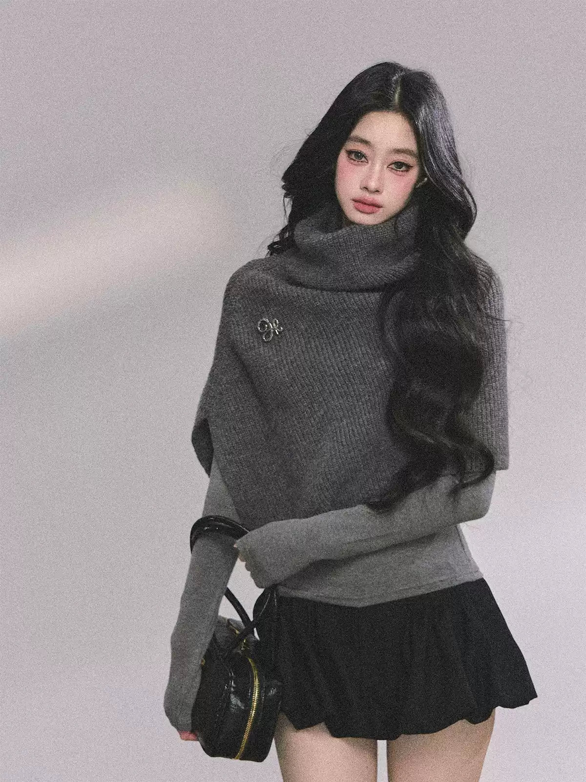 少也眼 Korean Style Loose Turtleneck Knit Cape