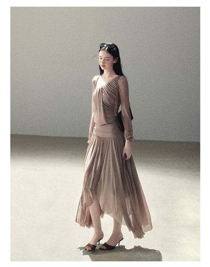 170726 "Waiting for Autumn Rain" Silver Mouse Gray Off-Shoulder Pleated Skirt Set