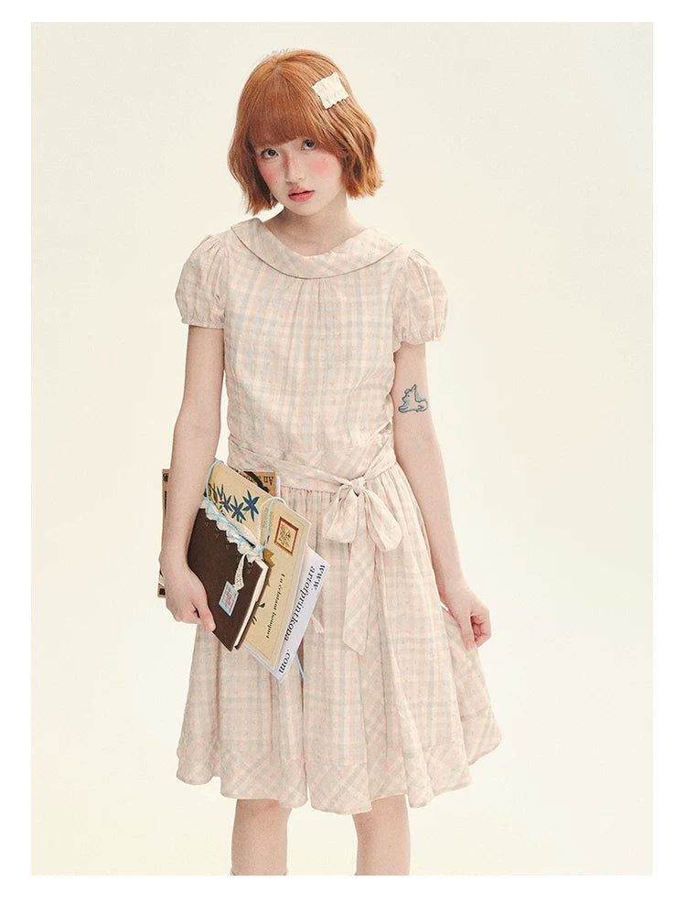 "Showa Girl" Vintage Plaid Floral Print Peter Pan Collar Bow Waist-Defined A-Line Dress