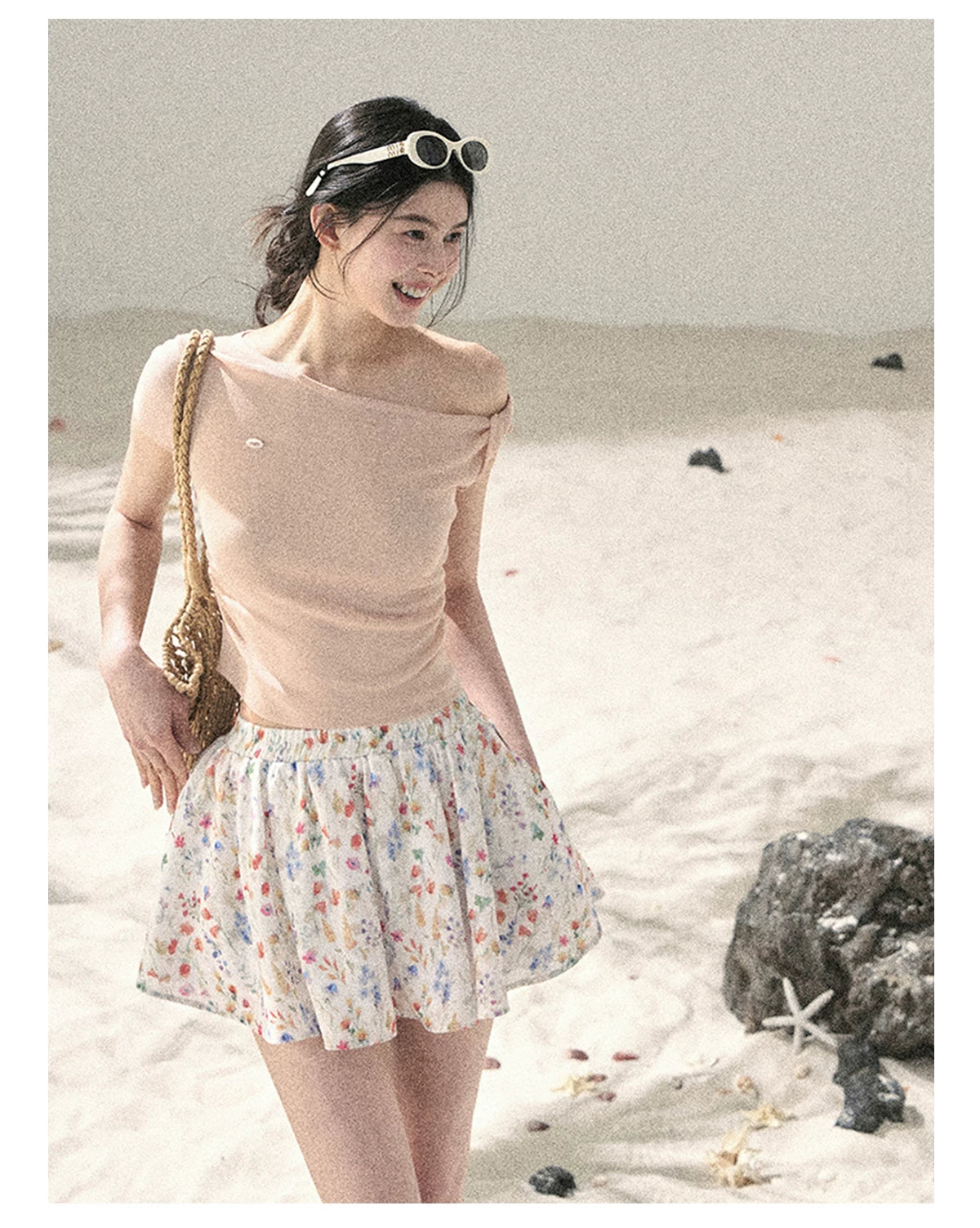 "Shape of the Wind" Soft Pink One-Shoulder Twist Crop Top 6556585