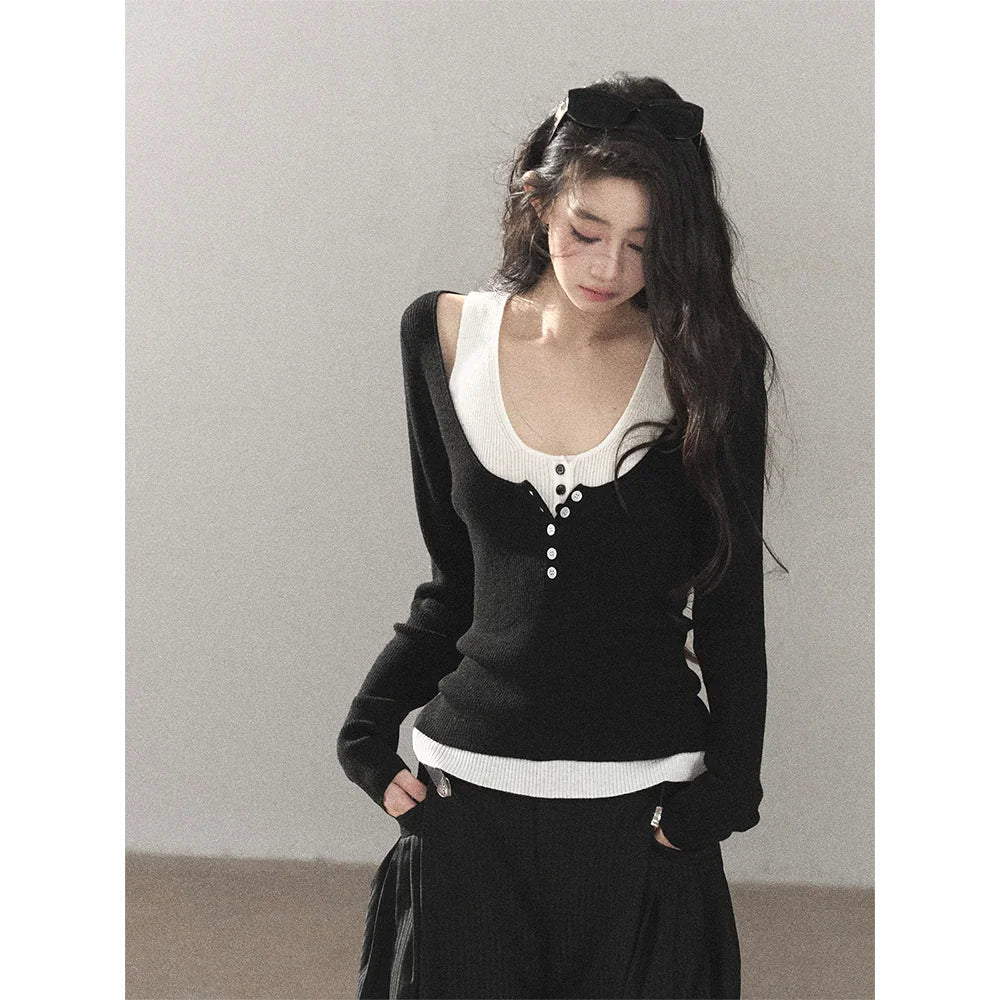 AOMALM - Korean U-Neck Faux Layered Knit Top
