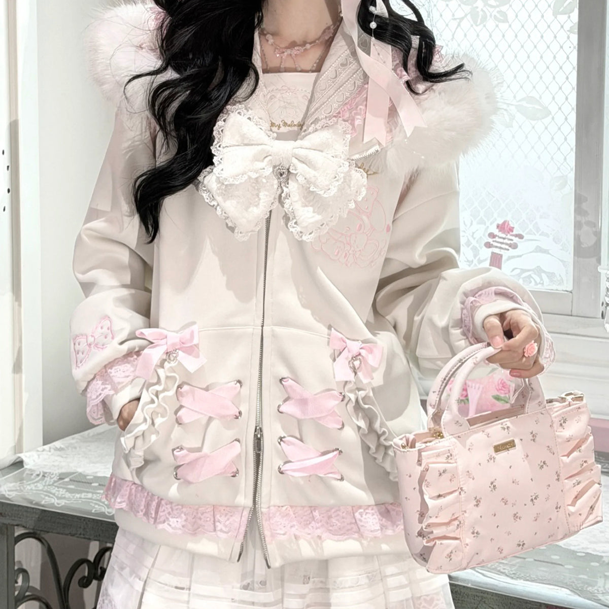 KYOUKO - White & Pink My Melody Fuzzy Collar Ribbon Hoodie