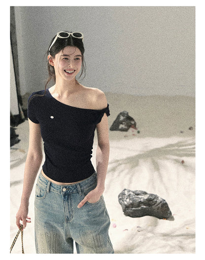 "Shape of the Wind" Navy Blue One-Shoulder Twist Crop Top 6556585