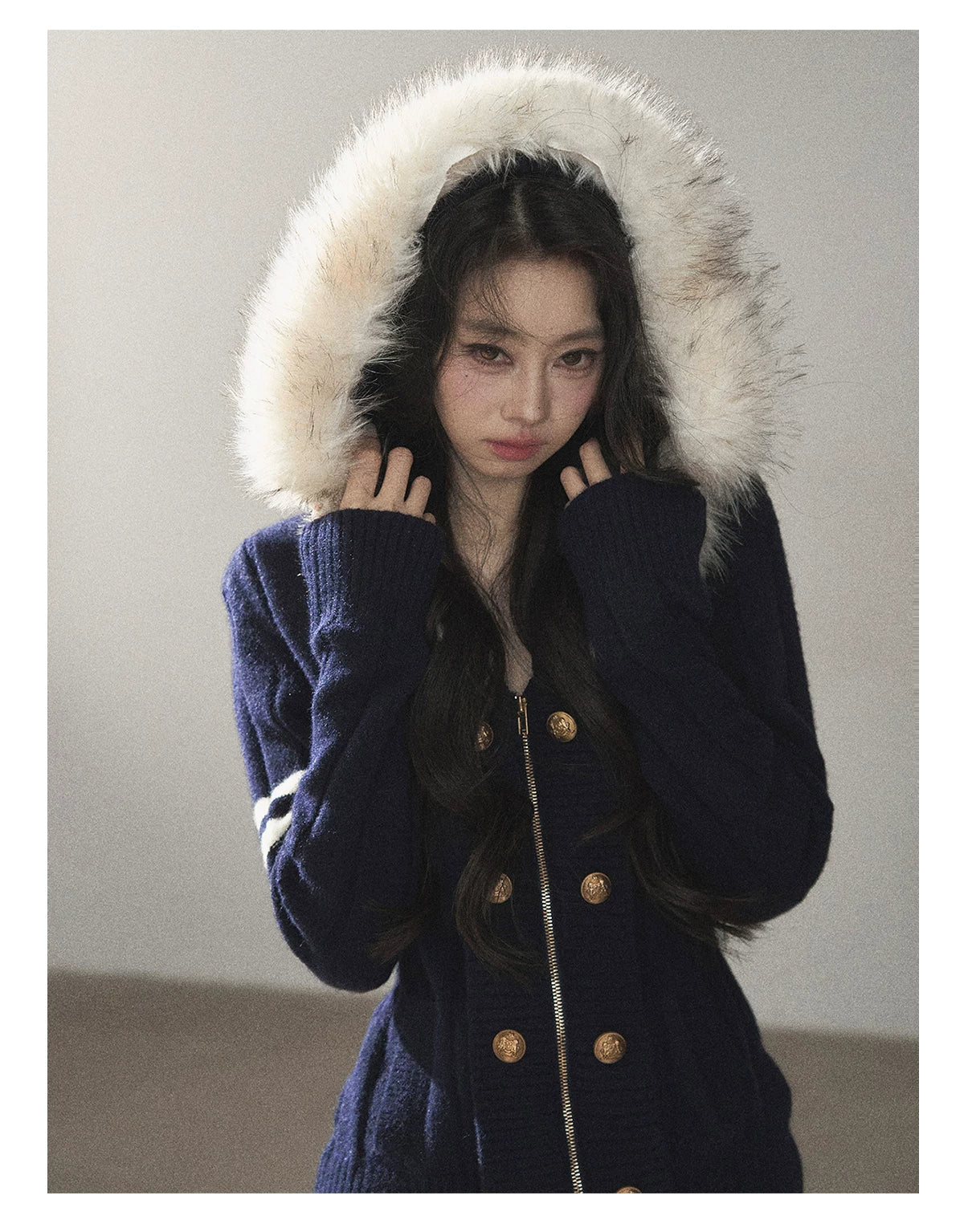 AOMALM - Blue Hooded Cable-Knit Sweater Jacket with White Stripes