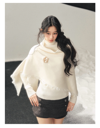 少也眼 "Speechless Under the Full Moon" Camellia White French Turtleneck Knit & Shawl Set