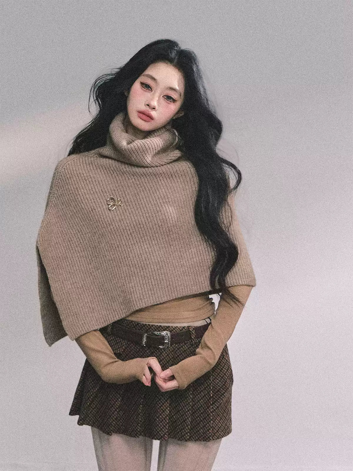 少也眼 Korean Style Loose Turtleneck Knit Cape