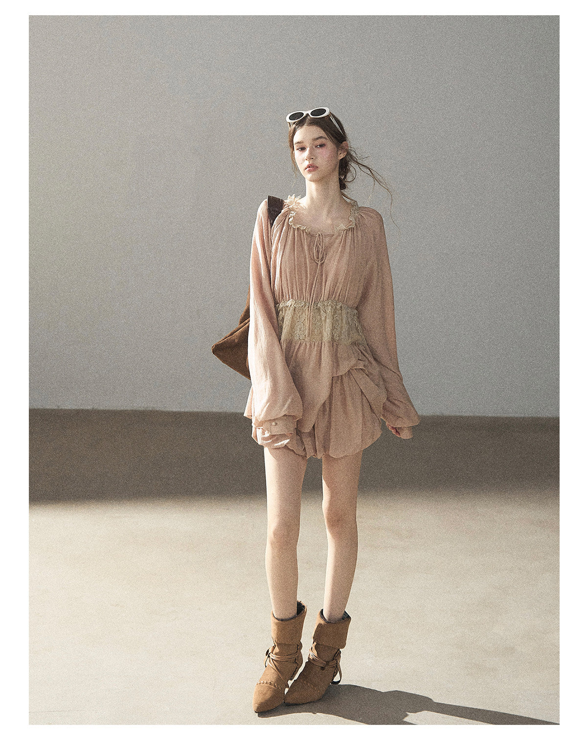 170726 "Ripples of Autumn" Milk Tea Lace Blouse & Bubble Shorts Set