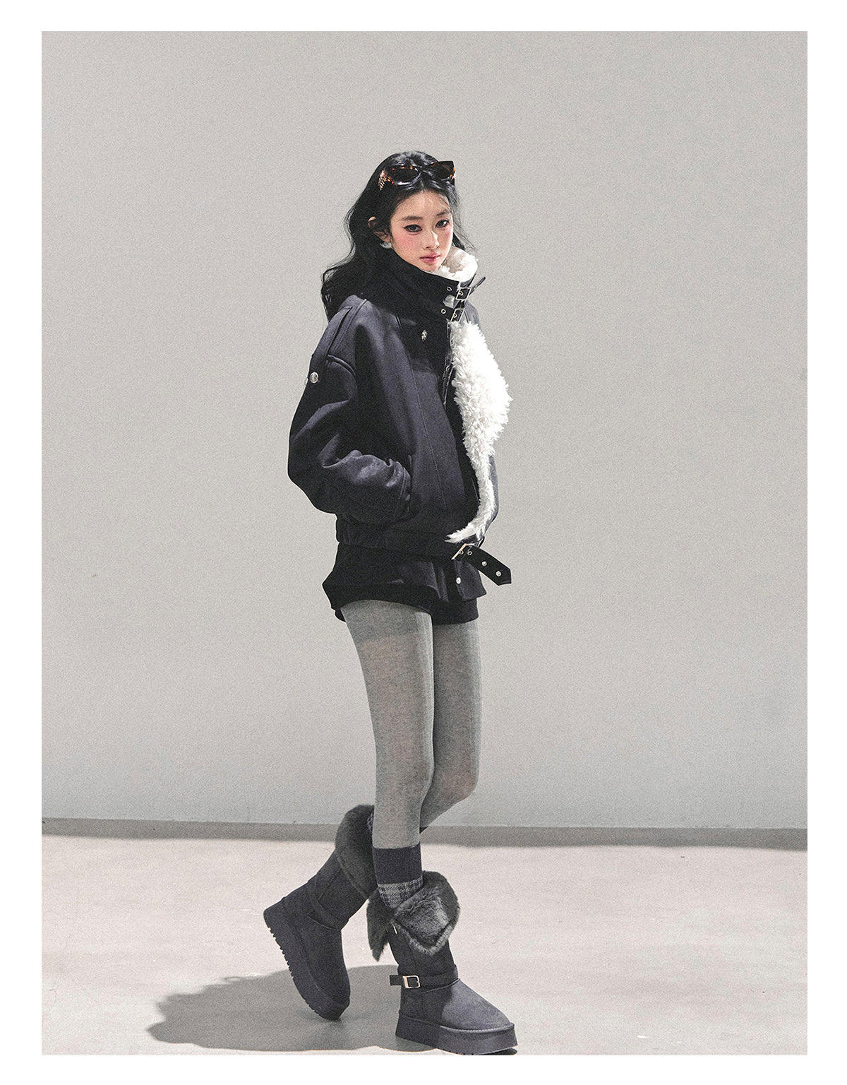 少也眼 "Time’s Hidden Reef" Faux Fur-Lined Cotton Jacket with Belt 8731321