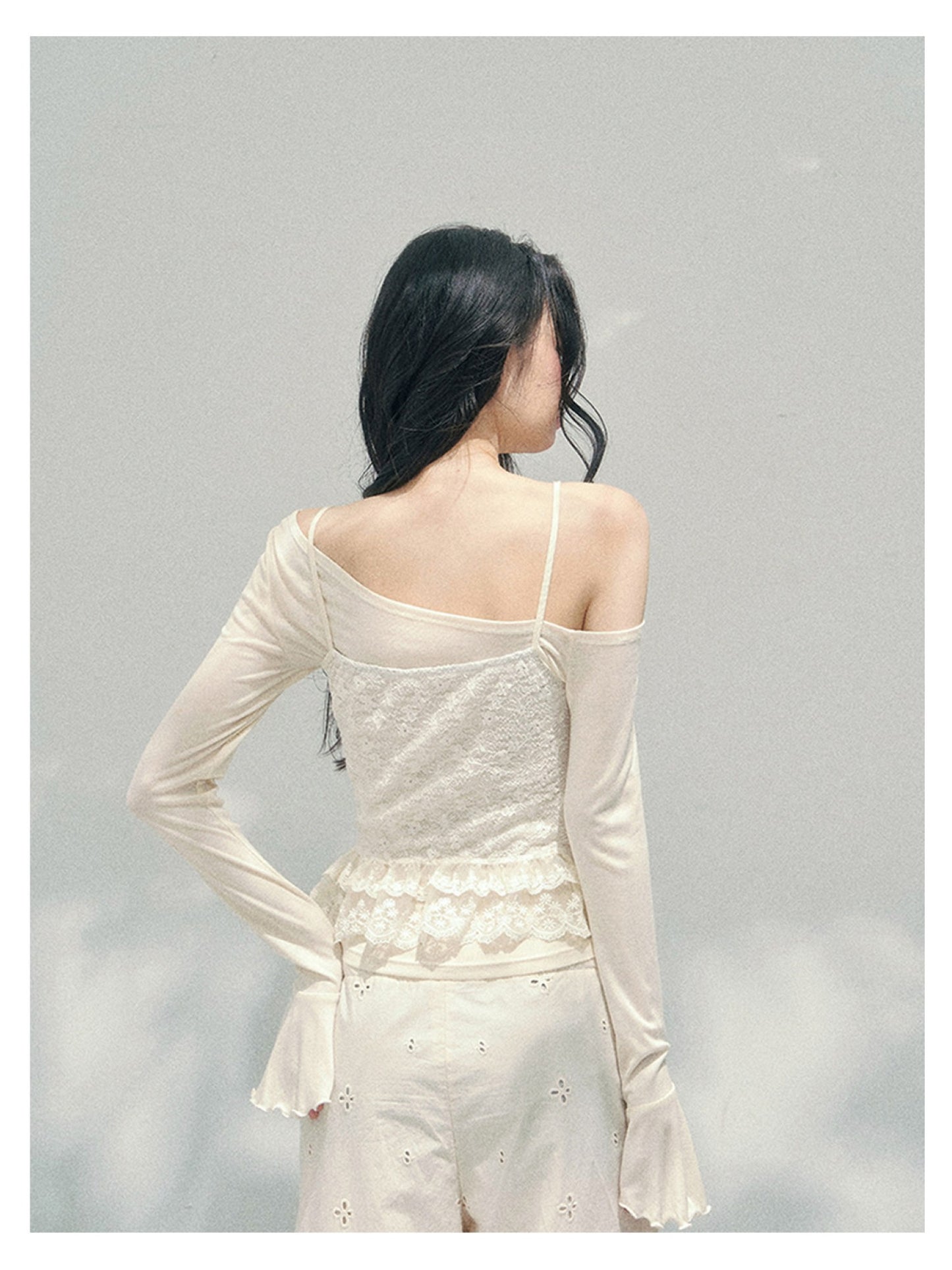 少也眼 “Lace Over the Shoulder” Asymmetrical Layered Lace Long Sleeve Top 45635485