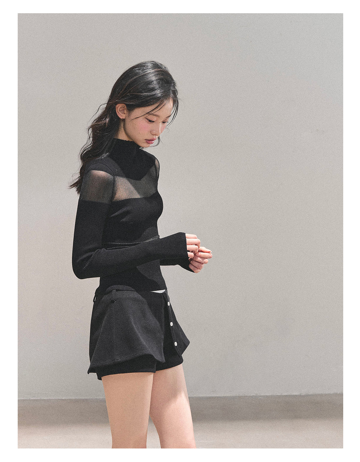 少也眼 “Whisper of Nightfall” Sheer-Panel Mock-Neck Knit Tee - Black 11.18-4