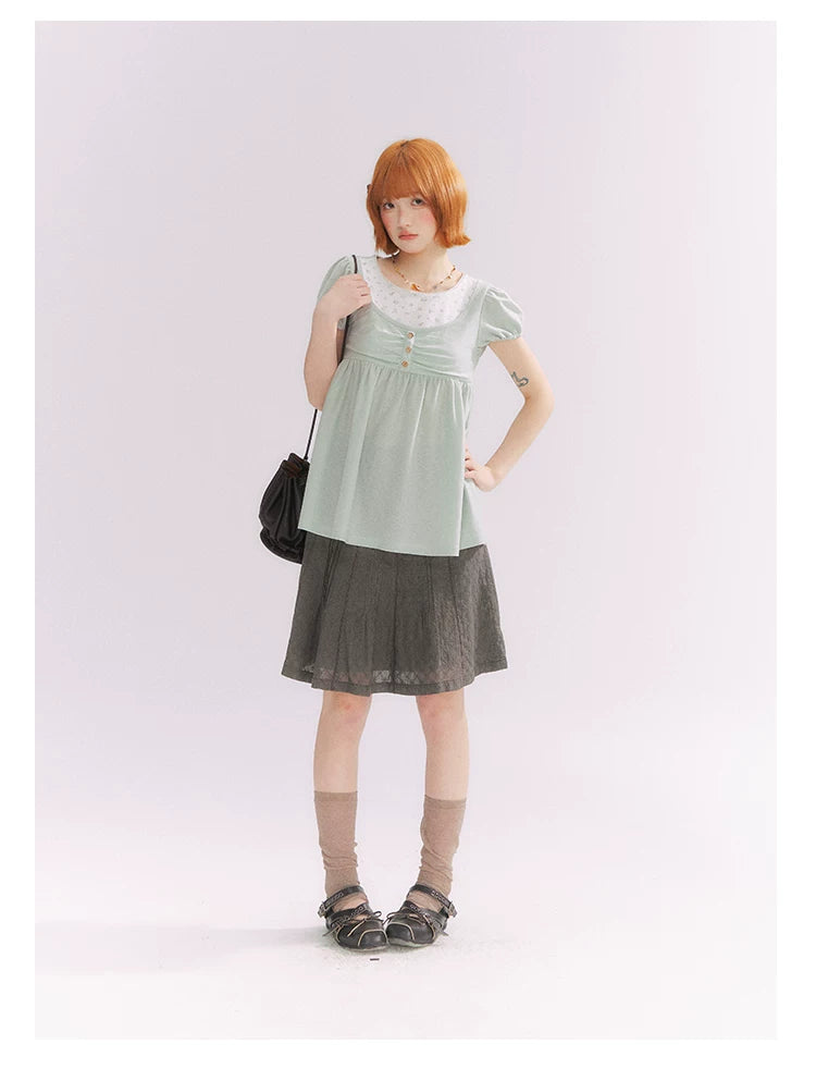 “Vintage Layered Charm” Mint Green Floral Layered Puff Sleeve T-Shirt