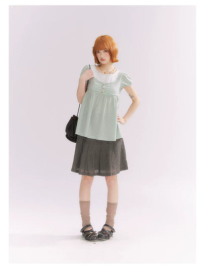 “Vintage Layered Charm” Mint Green Floral Layered Puff Sleeve T-Shirt