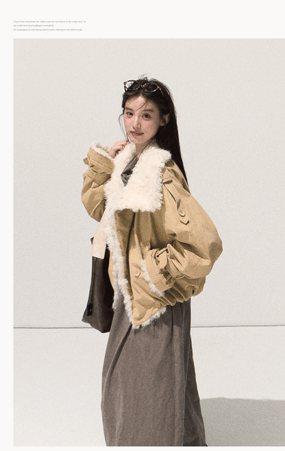 OAKMOO/ "A Night Under the Osmanthus Tree" Rich Black Lambswool-Trimmed Cropped Leather Jacket (Rich Black / Hazel Khaki)