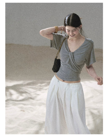 "Moonlight on Water" Twist-Front Cropped T-Shirt (Silver Mink Gray/ Mist Blue)