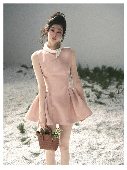 少也眼 “Satin Poise” Coral Pink French A-Line Dress 145
