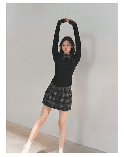 少也眼 “Silent Vanishing” Miu-Inspired Knit Top & Mini Skirt Set