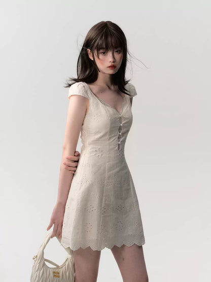 OAKMOO/ "A Flutter of Time" Cream White Fitted Lace-Trimmed Textured Dress