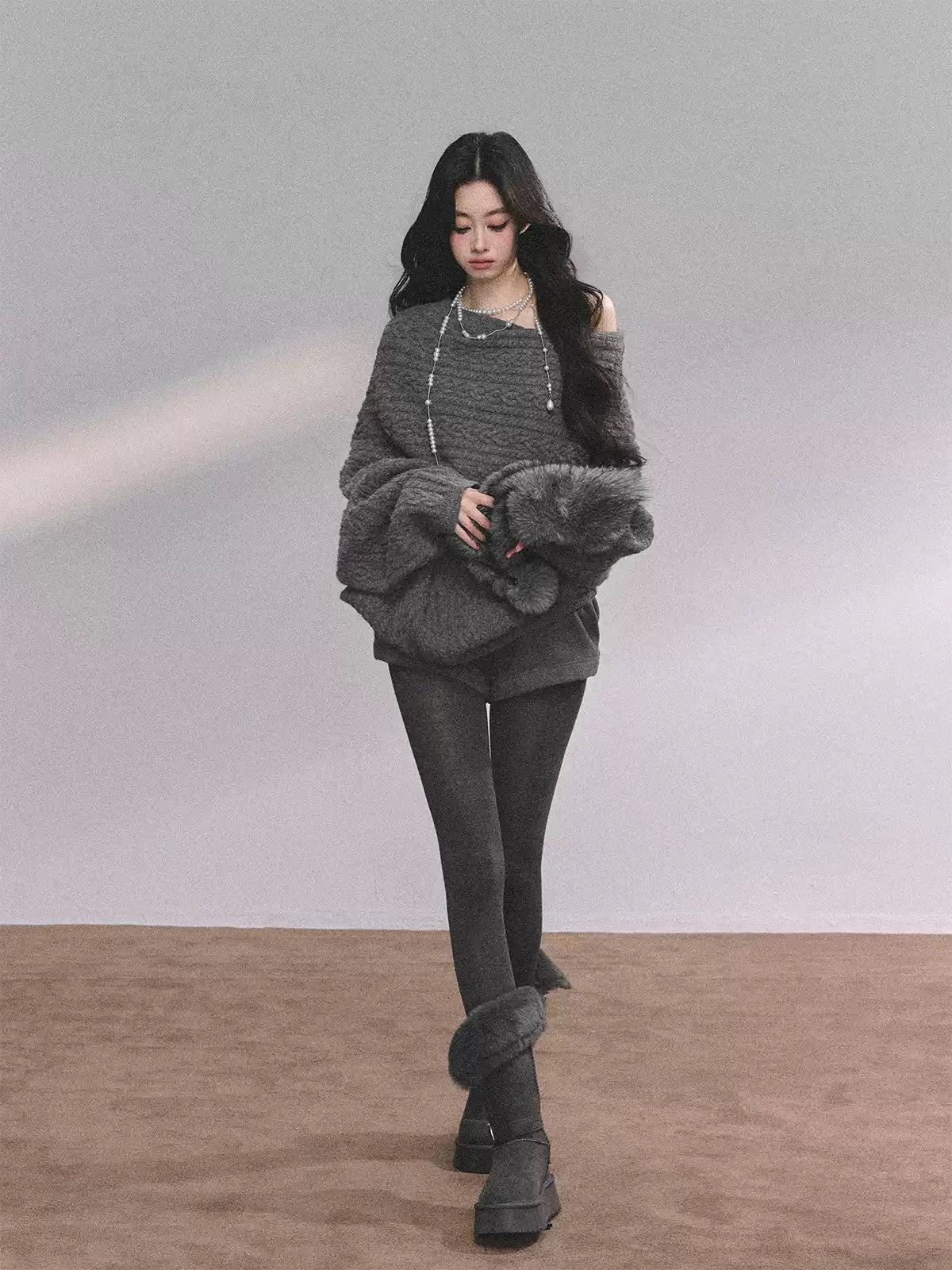 少也眼 Korean-Style Loose Fit Cable Knit Sweater