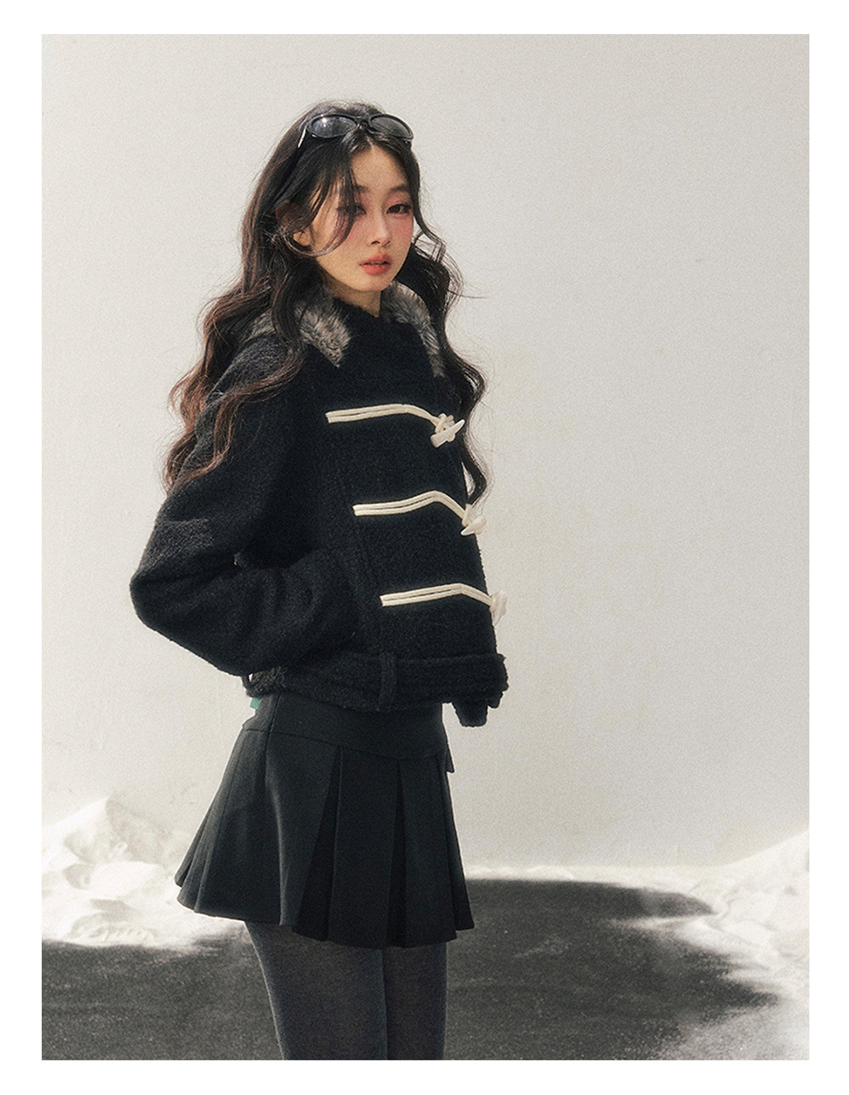 少也眼 "Silent Devotion" Quilted Fringe Wool Coat - Quiet Black