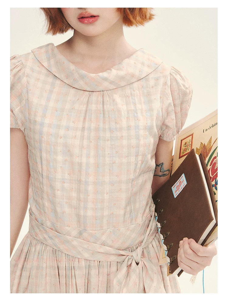 "Showa Girl" Vintage Plaid Floral Print Peter Pan Collar Bow Waist-Defined A-Line Dress